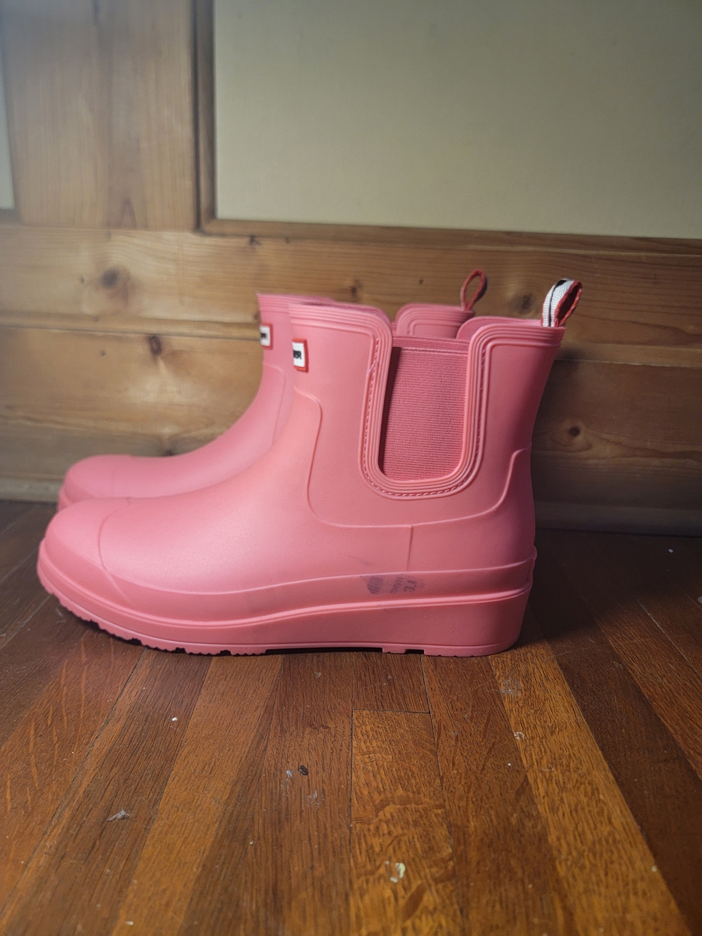 Hunter Pink Chelsea Rain Ankle Boots
